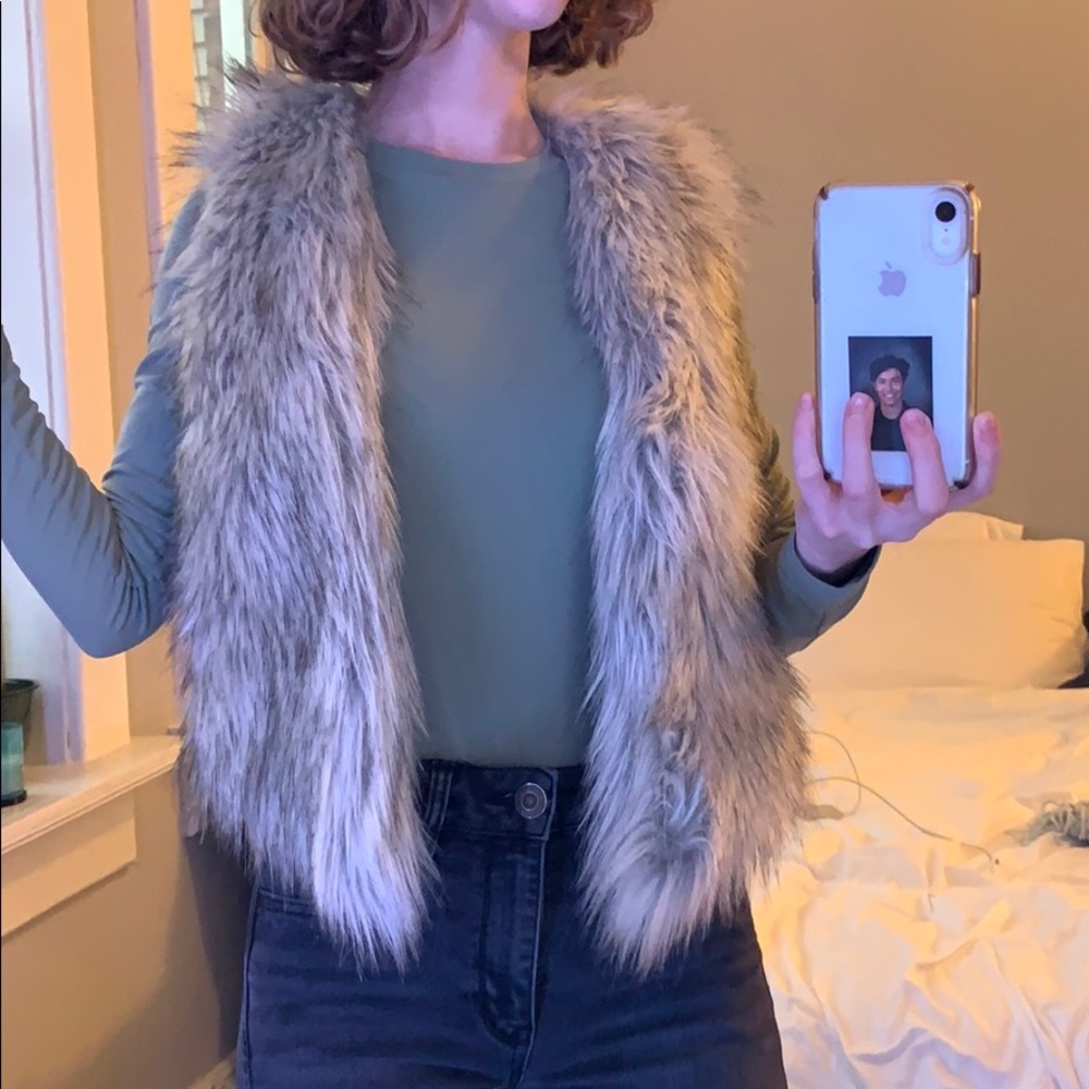Abercrombie fur vest